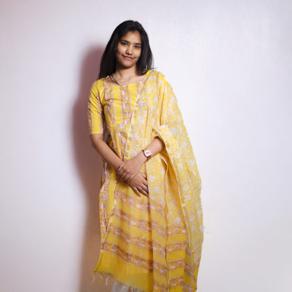 Golden-yellow Kurthi With Duppata