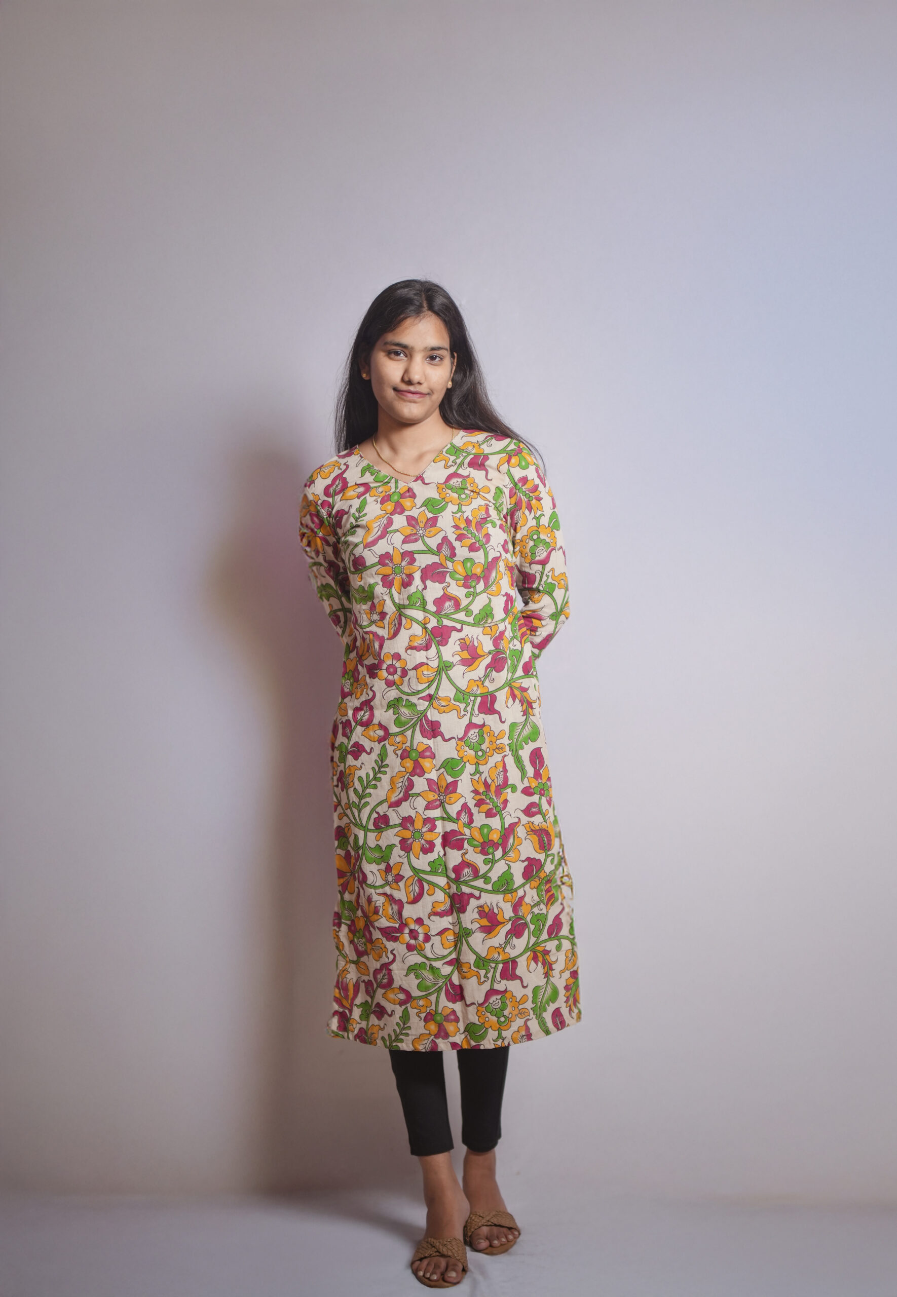 Cream Kalmkari Kurthi Cream Kalmkari Kurthi - Image 1